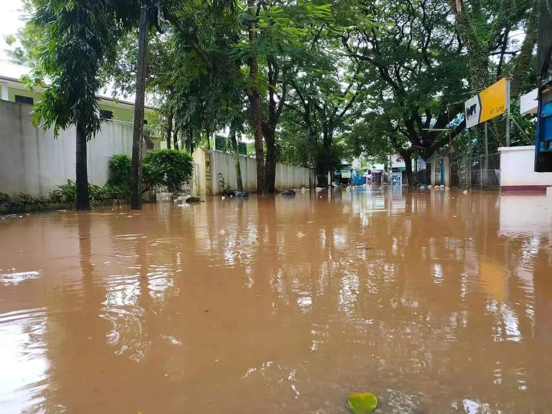 缅甸掸邦大其力市，今天的洪水比前几天更大