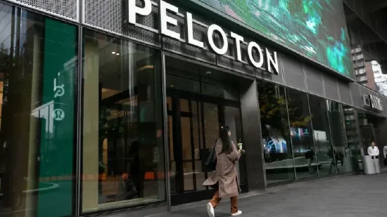 Peloton股价暴跌逾20%，因其前景指引黯淡