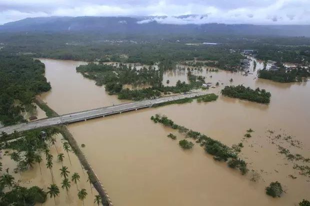 菲律宾金矿山体滑坡造成54人死亡