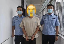 鄄城一男子在家中担任网赌平台客服被抓