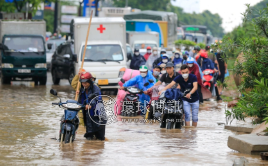 8人死亡，数十万人生活受到影响，民众欲哭无泪，越南这几天的雨下得令人揪心