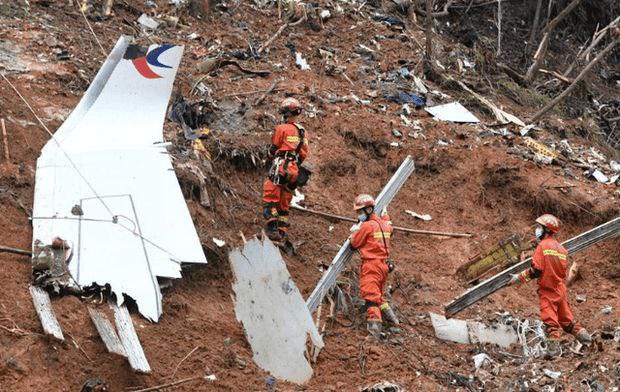 空难唯一幸存者：17岁少女三千米高空坠落，奇迹般穿越亚马逊雨林