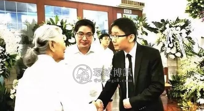 “你赶紧撕票吧，我还有5个孩子！”——已故菲华富豪吴弈辉长女悼念其父