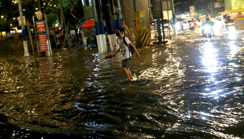 受西南季风影响，菲多地持续阴雨和雷雨天气