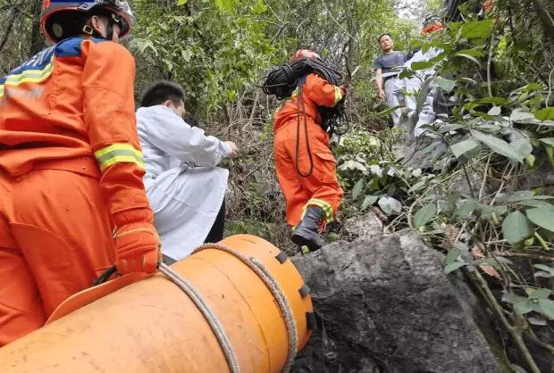 广西柳州滚石伤人致1死5伤