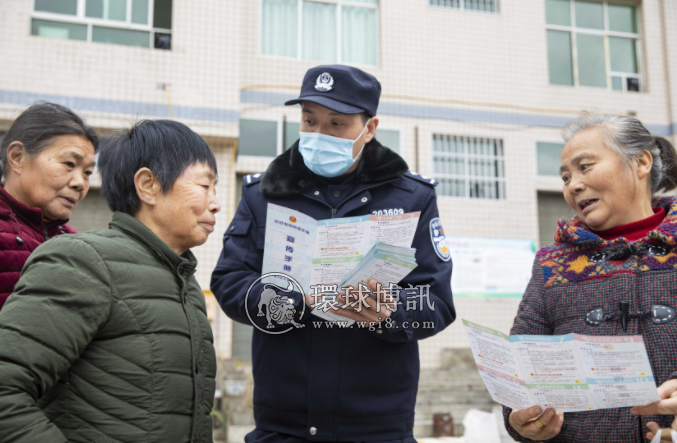 重庆南川警方召开全民反诈院坝会 境外回流人员现身说法