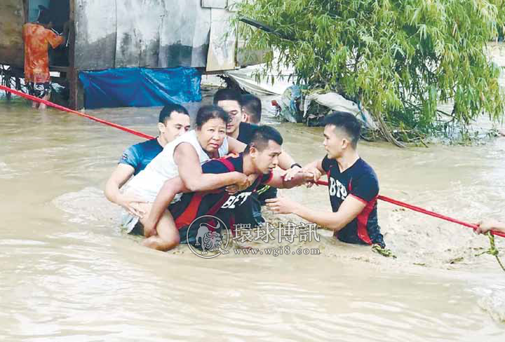 洪水肆虐宿务，逾1800人逃离家园