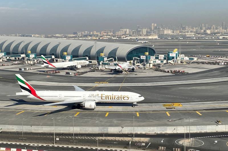 阿联酋航空飞往华盛顿的航班“从迪拜起飞时低空飞行”