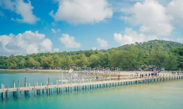 柬旅游部长：今年西港海洋节有助于向世界推广本地沿海旅游目的地！